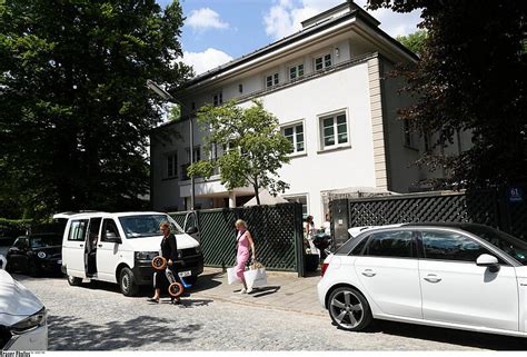 herzogpark mnchen hummels villa|Neues Haus von Cathy Hummels: Erste Einblicke in die Zimmer